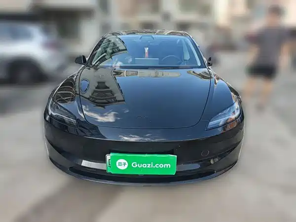 Tesla Model 3 2026
