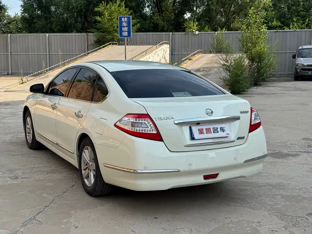 Nissan Teana 2012