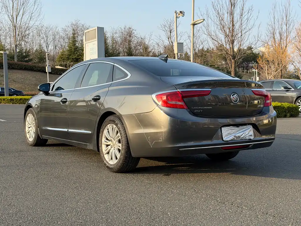 Buick LaCrosse 2016 — фото 3
