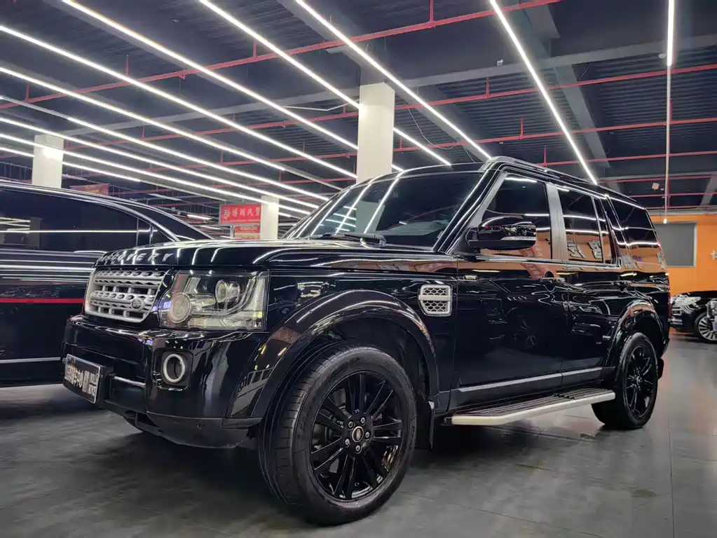 Land Rover Discovery 2015