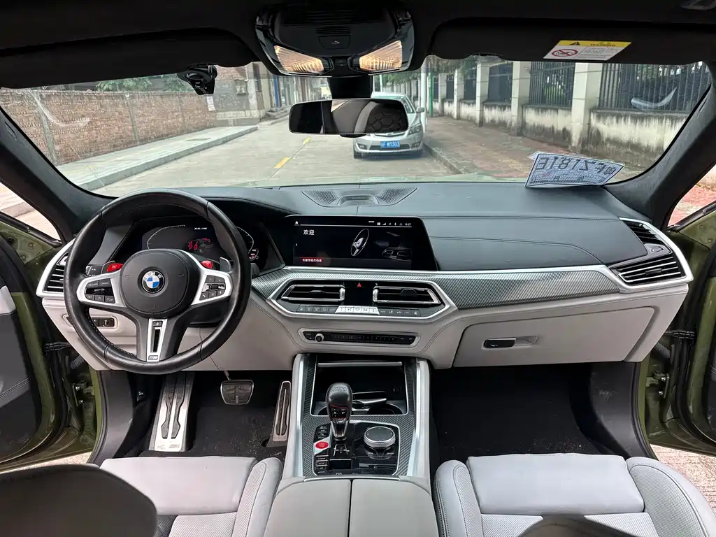 BMW X6 M 2022 — фото 15