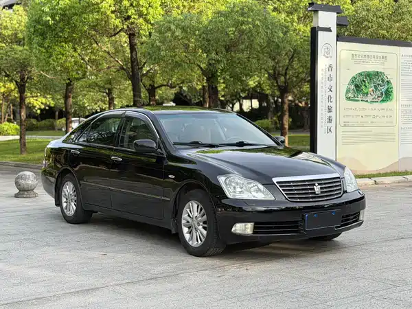 Toyota Crown 2006