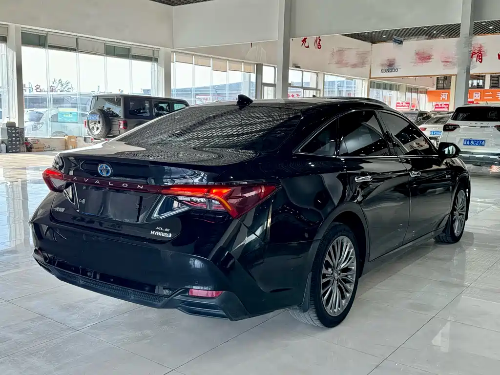 Toyota Avalon 2020 — фото 20