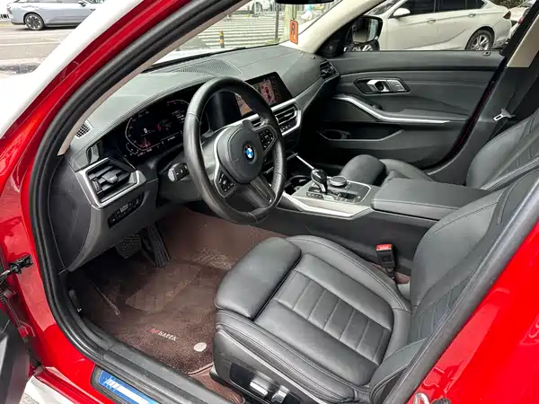 BMW 3 Series 2020