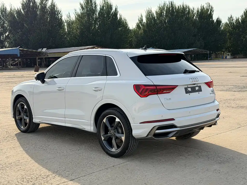 Audi Q3 2022