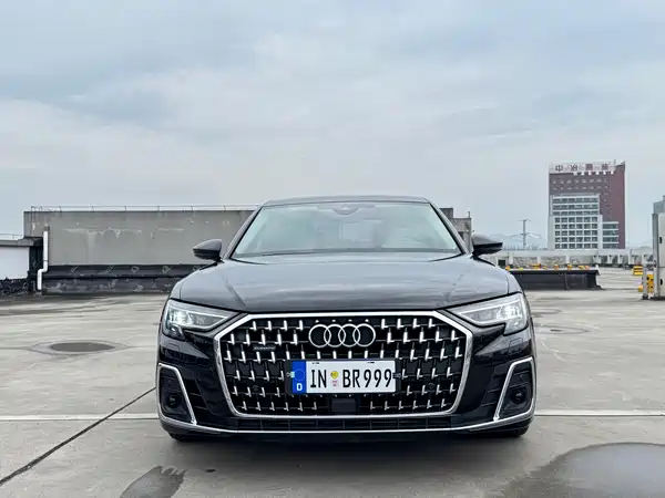 Audi A8 2023