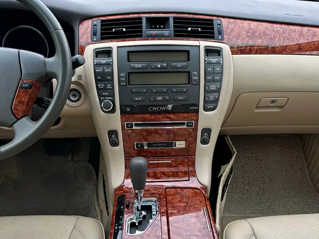 Toyota Crown 2007 — фото 21
