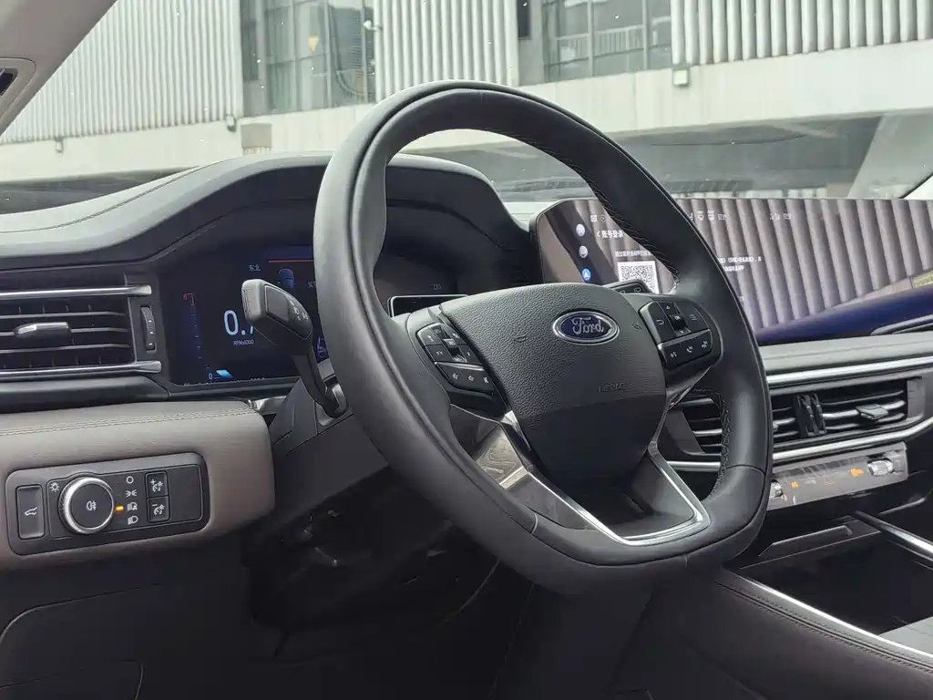 Ford Explorer 2025 — фото 14