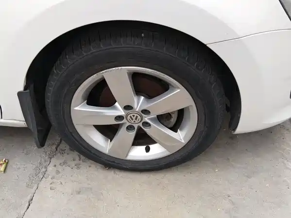 Volkswagen Santana 2016
