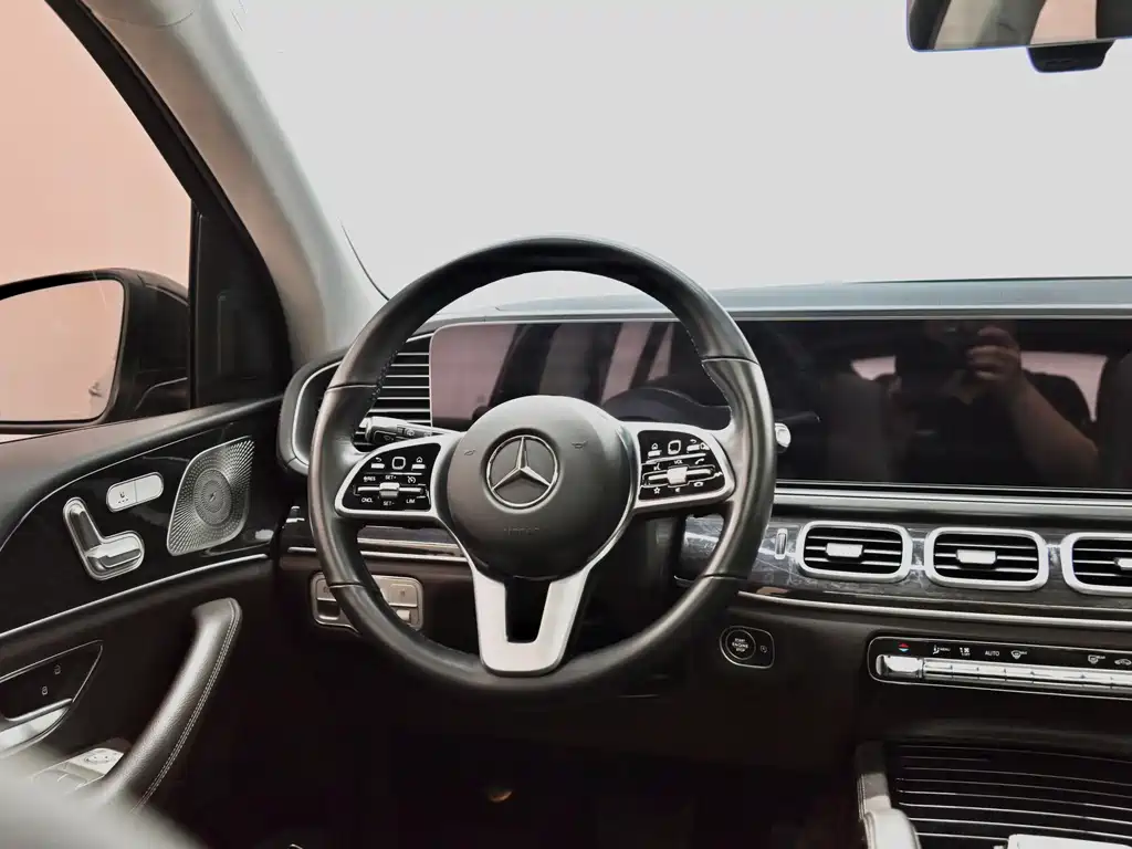 Mercedes-Benz GLE 2023 — фото 13