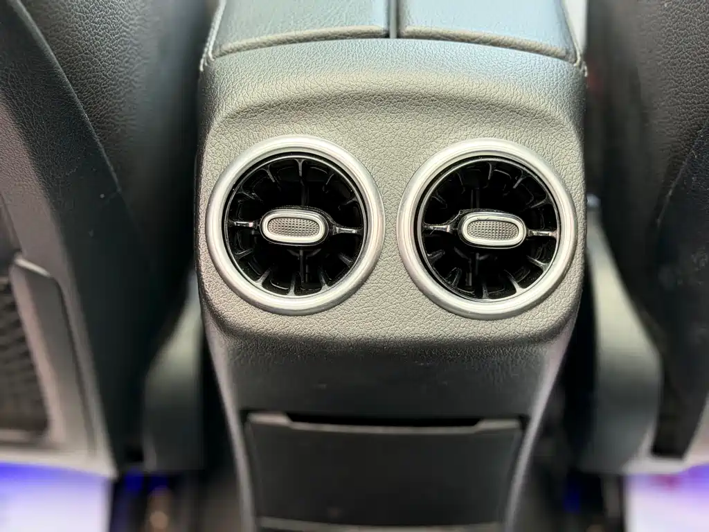 Mercedes-Benz A-Class 2020 — фото 9