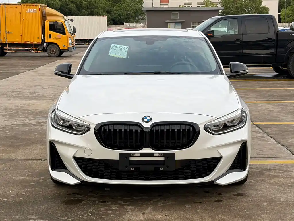 BMW 1 Series 2022