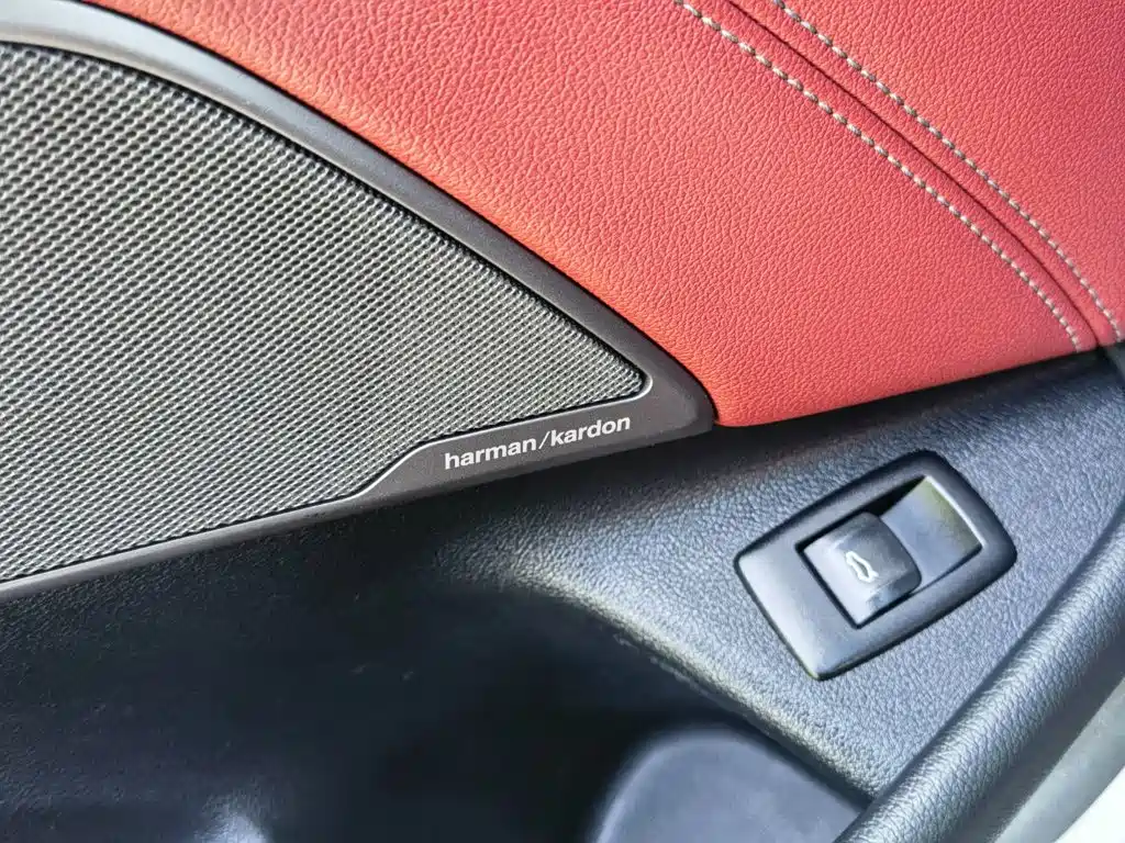 BMW 5 Series 2022 — фото 41