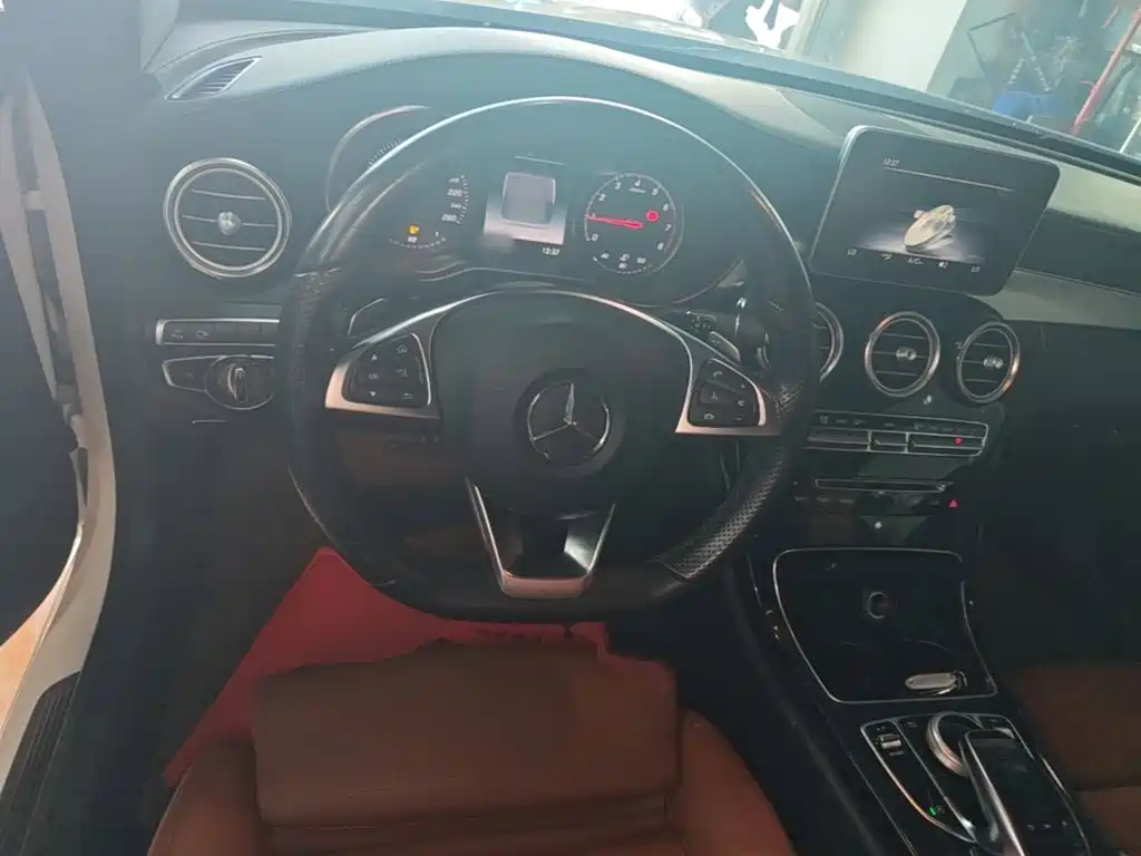 Mercedes-Benz C-Class 2018 — фото 11