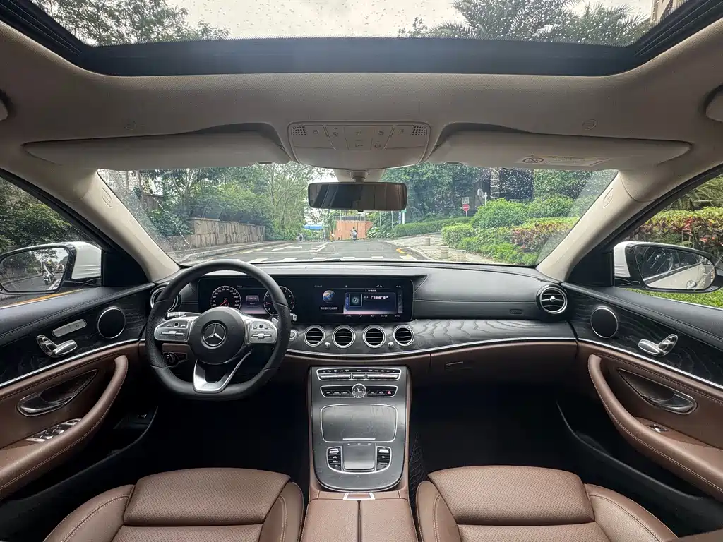 Mercedes-Benz E-Class 2019 — фото 14