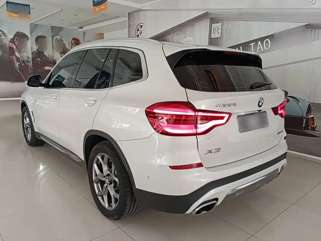 BMW X3 2021