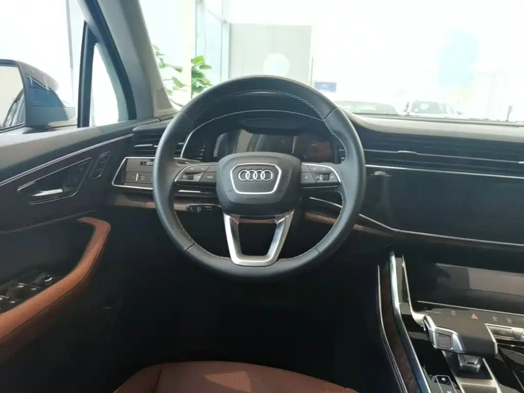 Audi Q7 2026 — фото 17