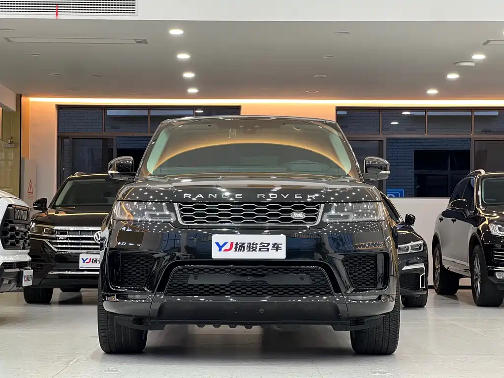 Land Rover Sport 2020 — фото 2