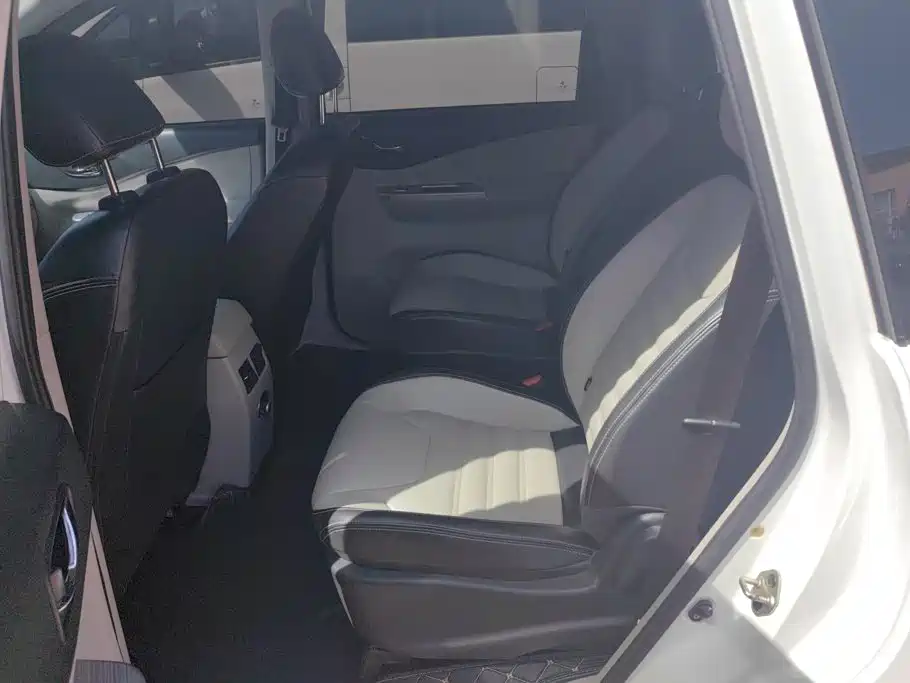 Dongfeng Fengxing S500 2018 — фото 11