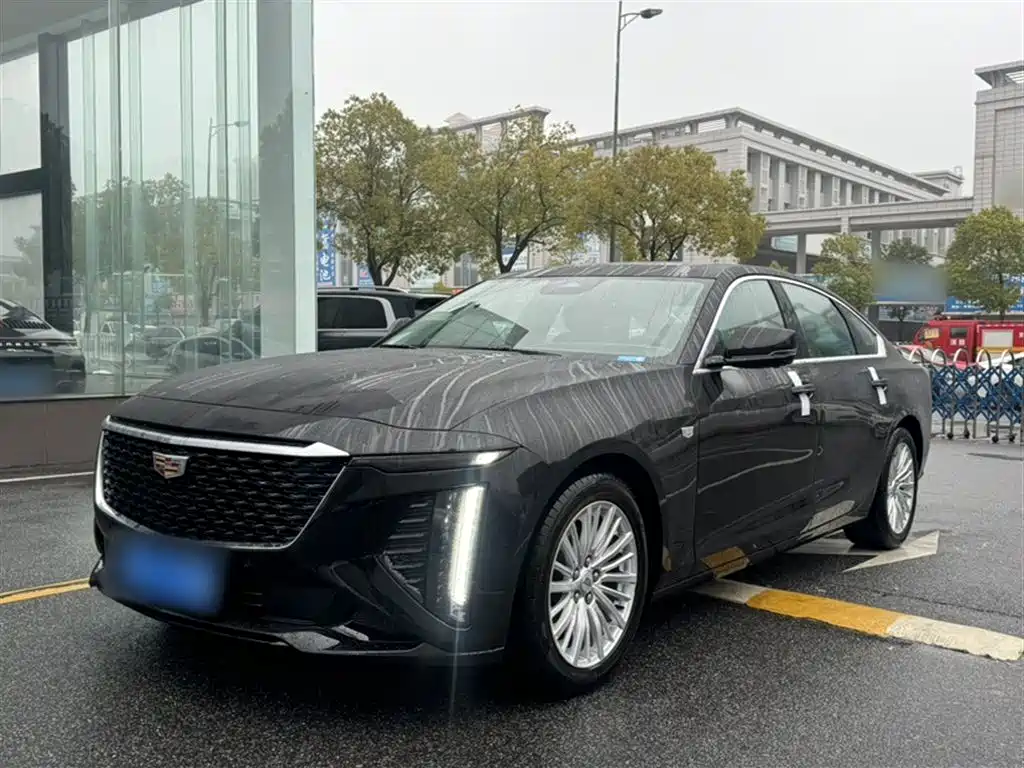 Cadillac CT6 2025