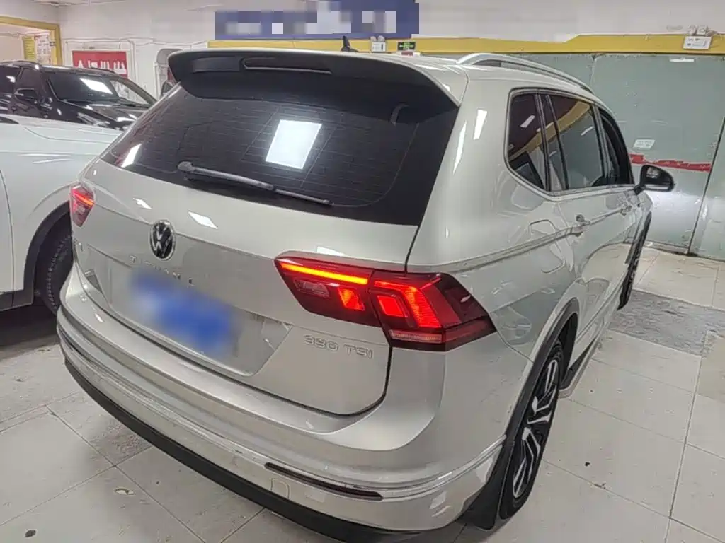 Volkswagen Tiguan L 2021