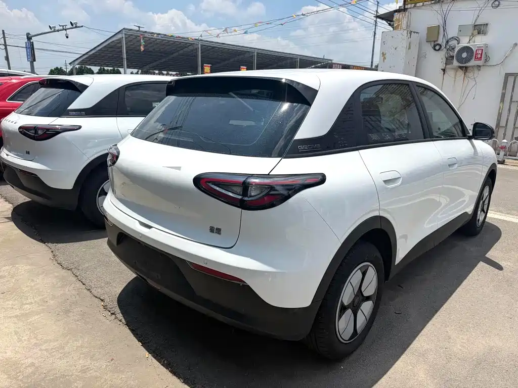 Geely Galaxy Starwish 2025