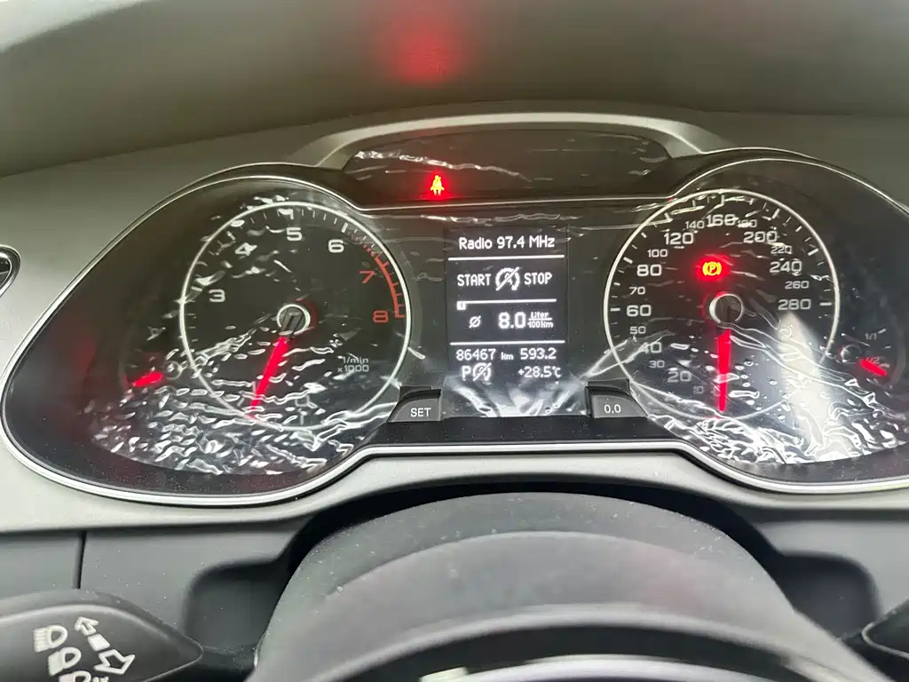 Audi A4L 2015