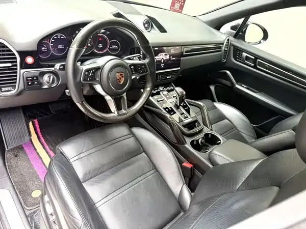 Porsche Cayenne 2020