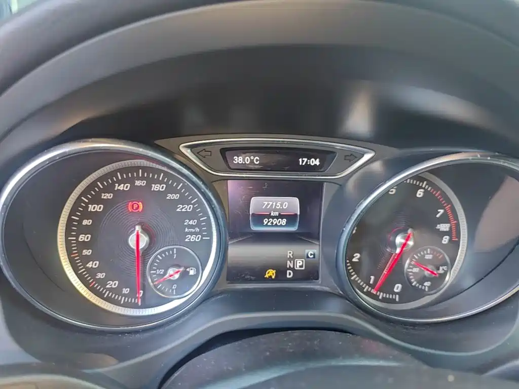 Mercedes-Benz CLA 2018 — фото 12