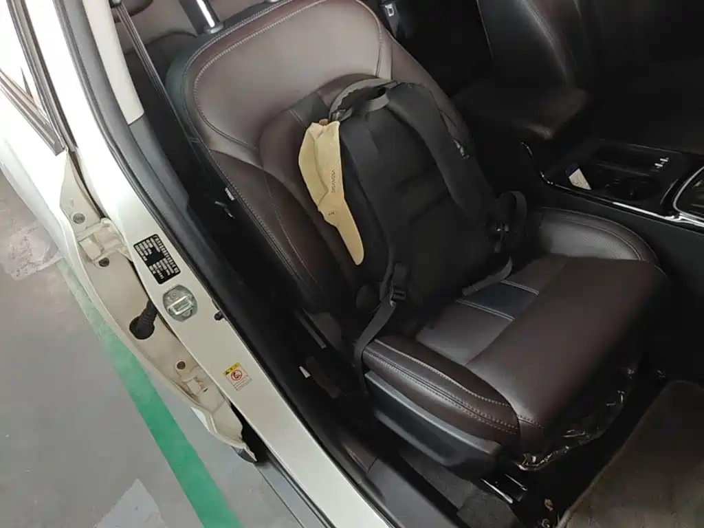 GAC Trumpchi GS4 2018 — фото 25