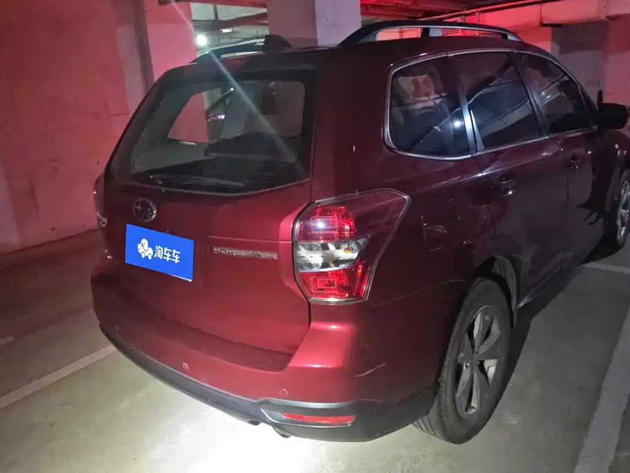 Subaru Forester 2014 — фото 3