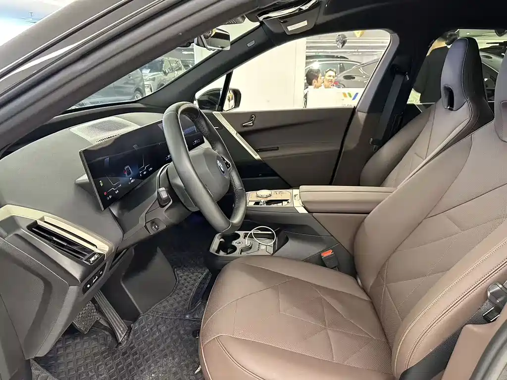 BMW iX 2024