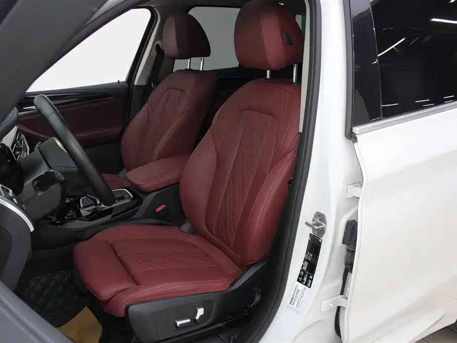 BMW X3 2021 — фото 12