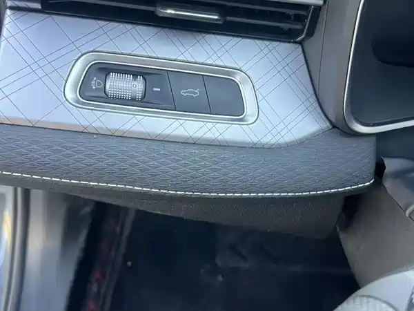 Geely Xingrui 2022