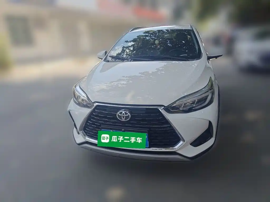 Toyota Yaris L 2022