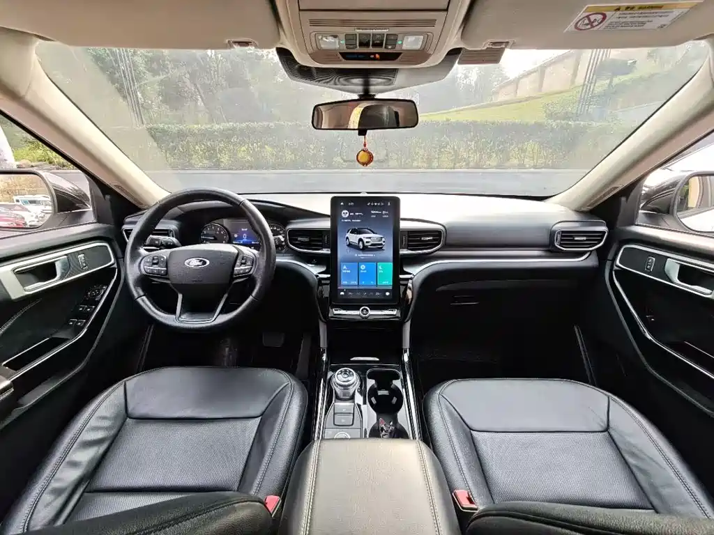 Ford Explorer 2021 — фото 14