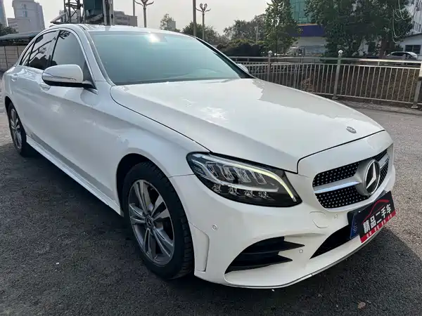 Mercedes-Benz C-Class 2020