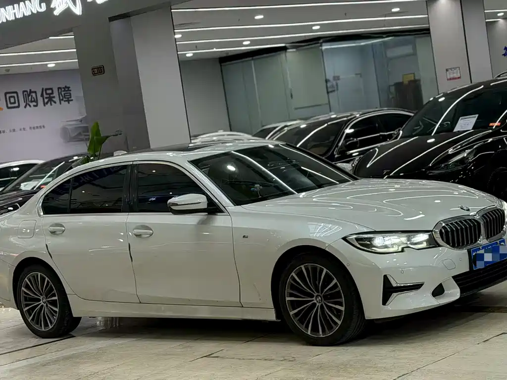 BMW 3 Series 2019