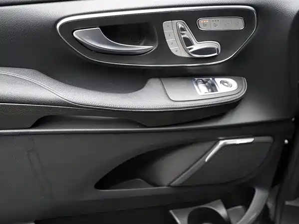 Mercedes-Benz V-Class 2022
