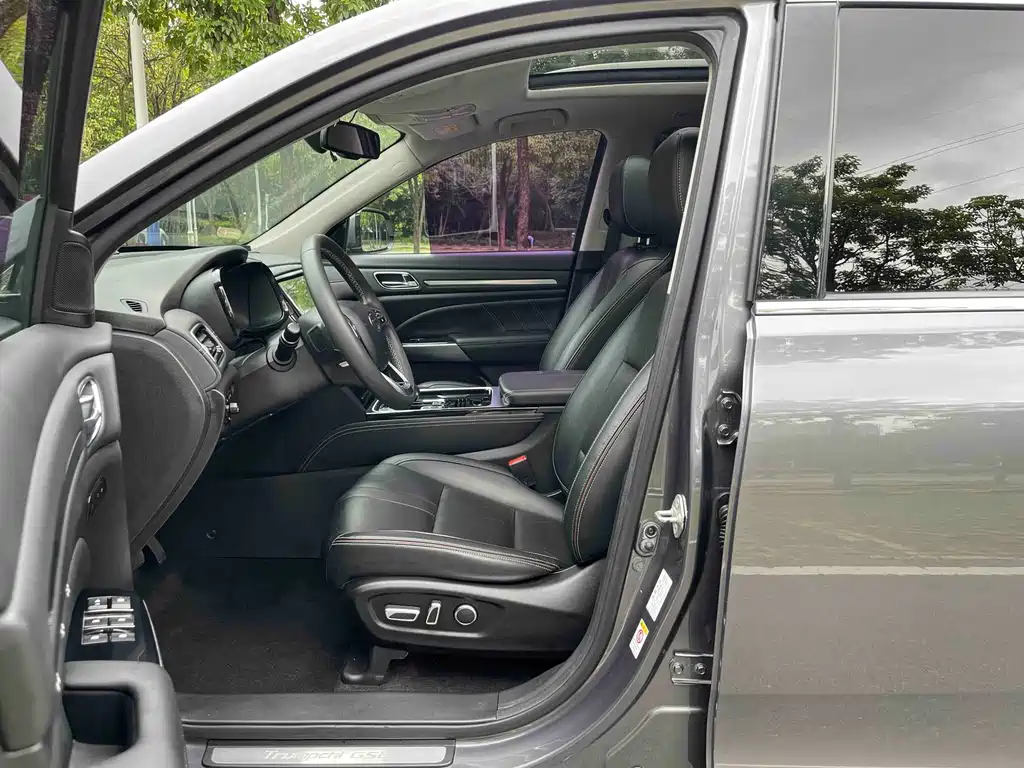 GAC Motor Trumpchi GS8 2020 — фото 7