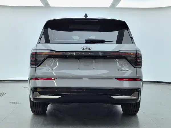 Ford Edge 2023