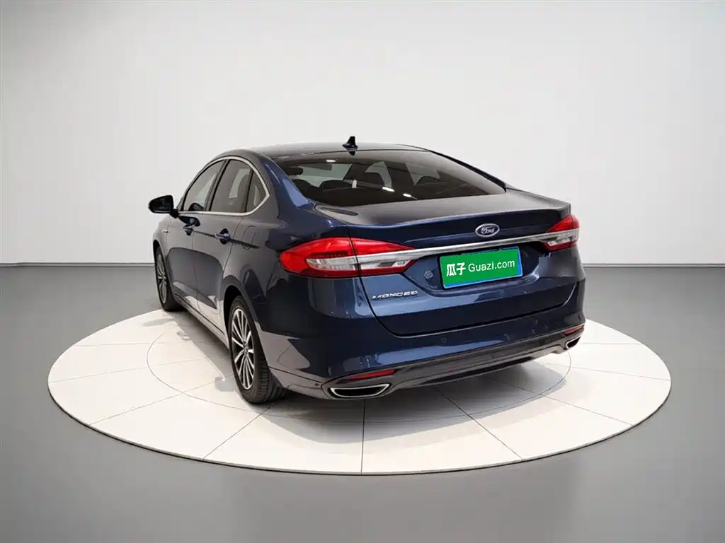 Ford Mondeo 2017 — фото 5