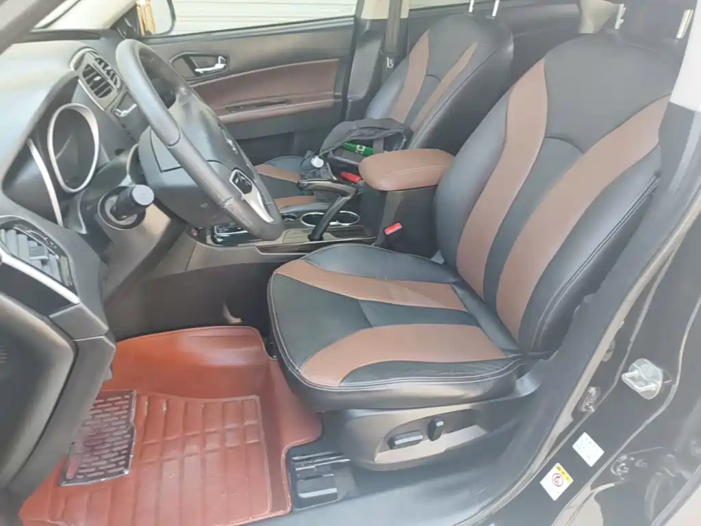 GAC Trumpchi GS5 Super 2014 — фото 15