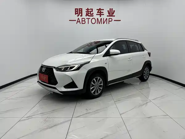 Toyota Yaris L 2022