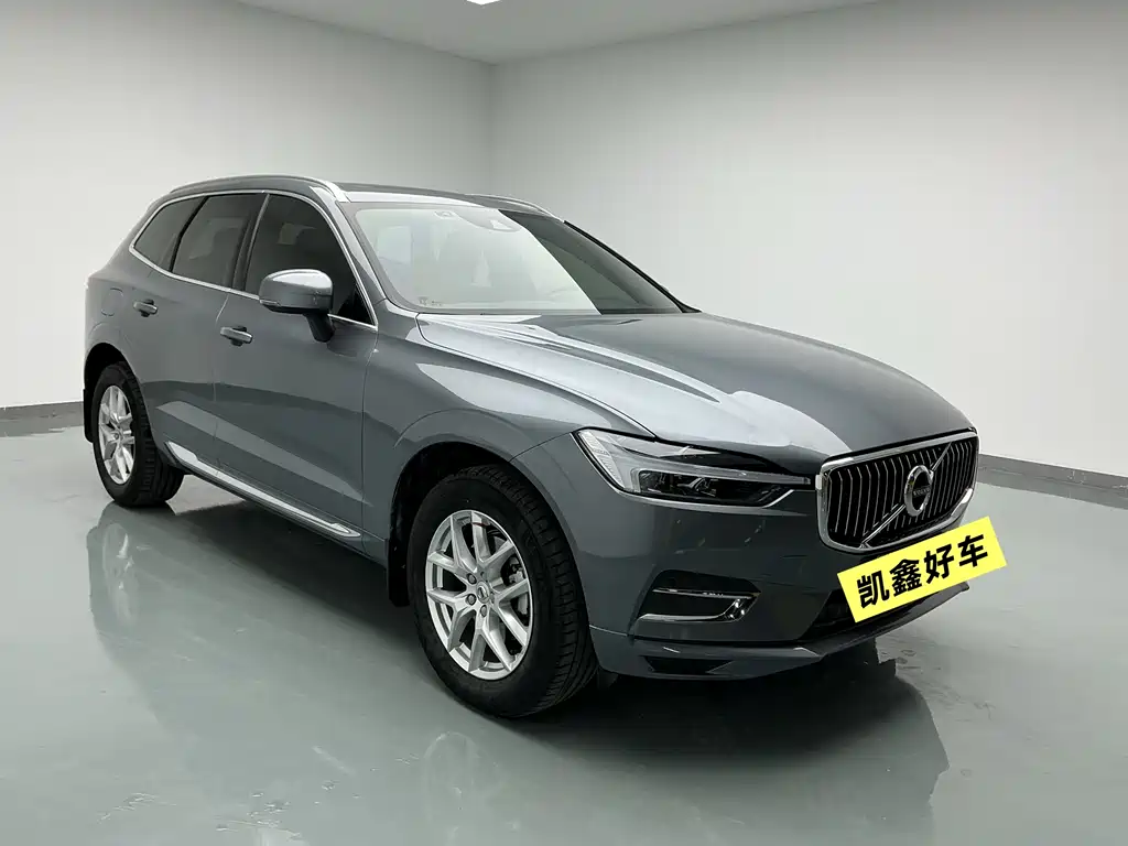 Volvo XC60 2021 — фото 3
