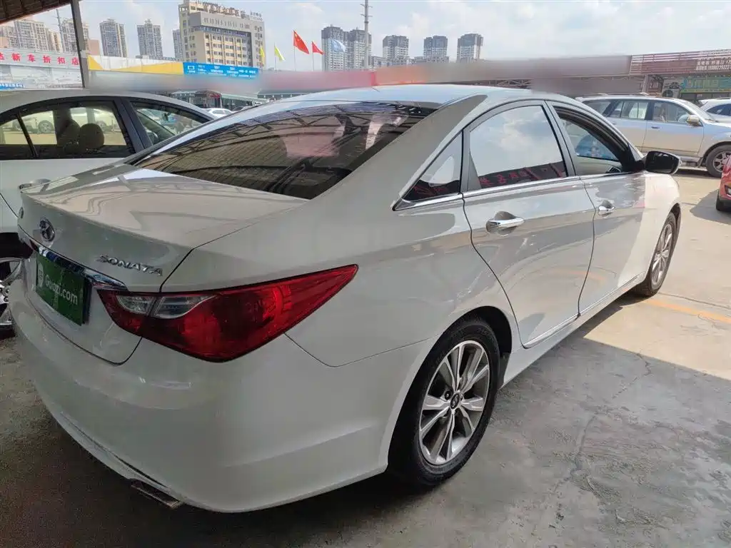 Hyundai Sonata 2016 — фото 7