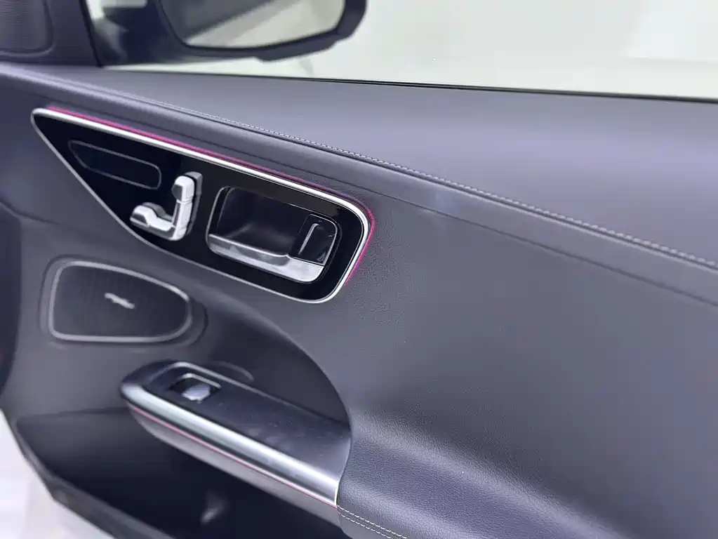 Mercedes-Benz C-Class 2022 — фото 14