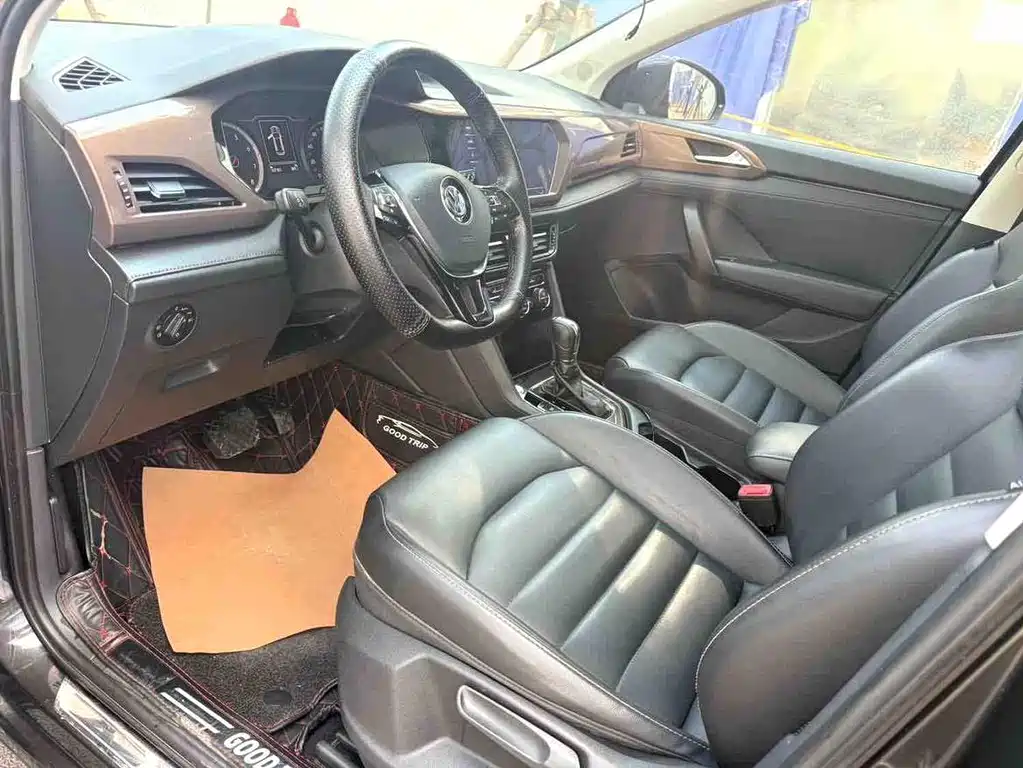 Volkswagen Tharu 2020
