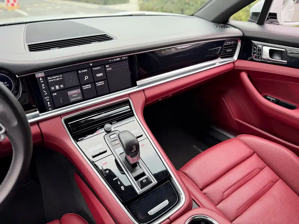 Porsche Panamera 2018 — фото 8