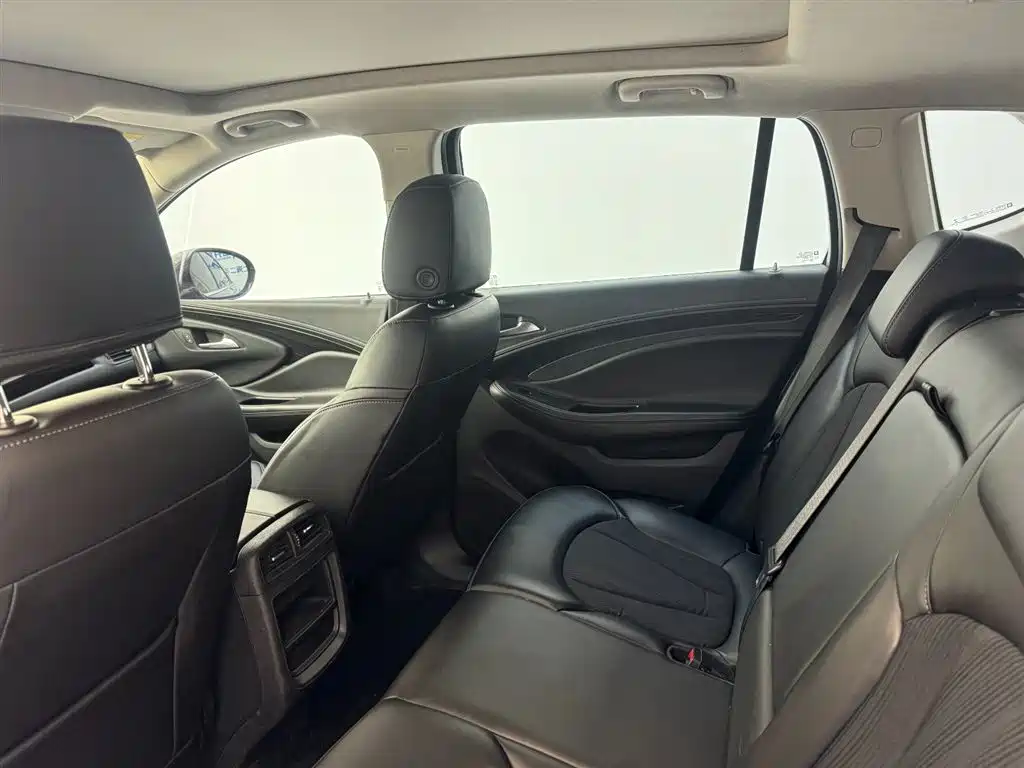 Buick Envision Plus 2021 — фото 19